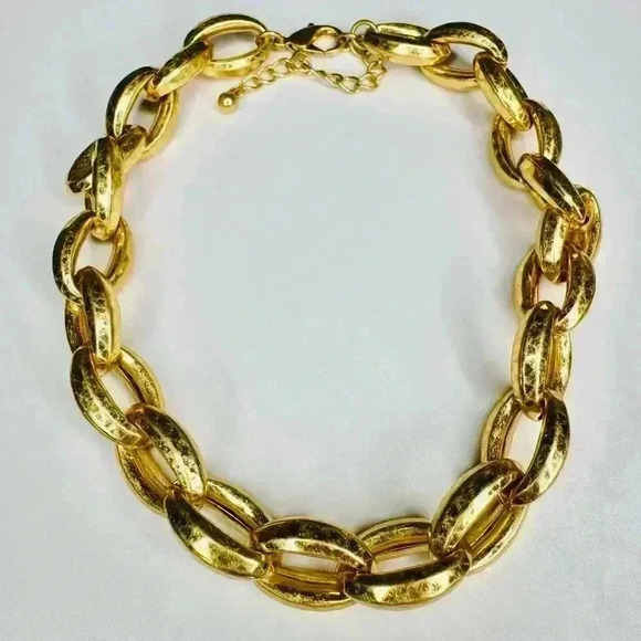 VINTAGE CHUNKY WORN LINK GOLD NECKLACE - Picture 1 of 2